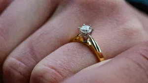 Prong Engagement Ring Setting