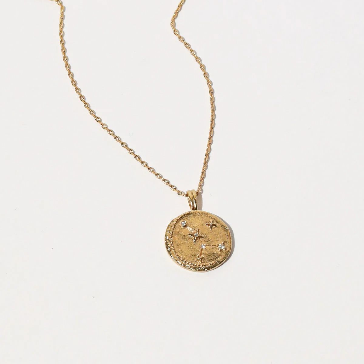 CANCER ZODIAC PENDANT NECKLACE IN GOLD